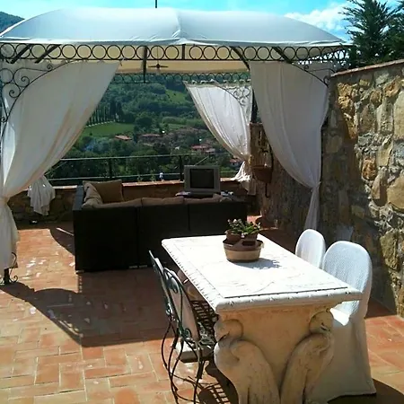 Bed & Breakfast Pino Del Capitano 3*